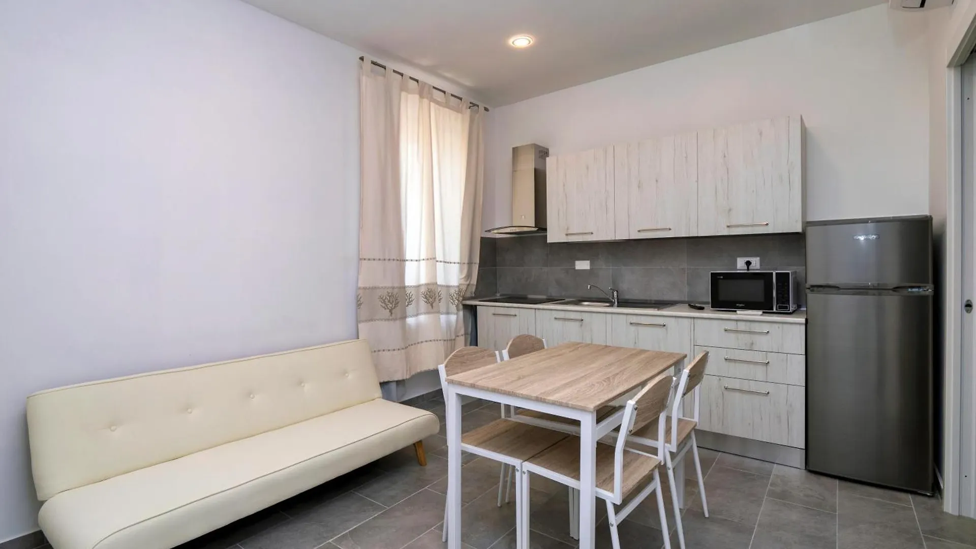 Iside Accommodations Olbia